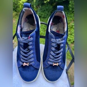 Ted Bake Kulei Blue Velvet Sneaker Women's US Size 9